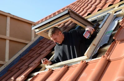 Pose de fenêtres de toit Velux au Donjon